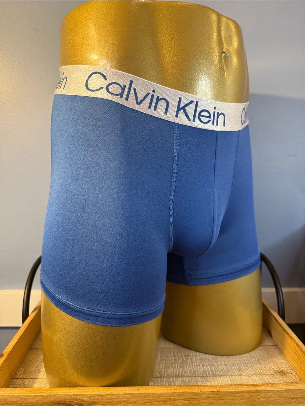 Calvin Klein True Blue Performance Boxer Briefs Medium